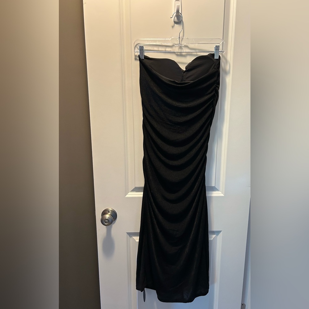 NWT Large Klamath Network Elegant Black Halter Dress - Picture 2 of 2